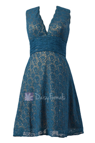 Vintage Short Peacock Blue Lace Formal Dress Bridesmaid Dress W/Deep V-Neck(BM3730S)