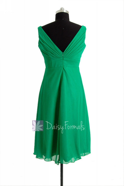 Knee Length Emerald Green Bridal Party Dress Online V-Neck Chiffon Formal Bridesmaid Dress(BM7726) DaisyFormals-Bridesmaid and Formal Dresses in 59+ Colors Knee Length Emerald Green Bridal Party Dress Online V-Neck Chiffon Formal Bridesmaid Dress(BM7726) DaisyFormals-Bridesmaid and Formal Dresses in 59+ Colors